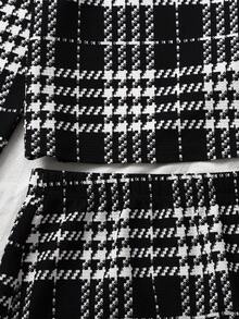 SHEIN Teen Girl Casual Minimalist Comfortable Mock Neck Cropped Long Sleeve T-Shirt And Mini Skirt Set Fall Winter