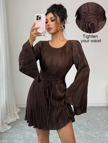Elenzga 女式褶皱面料腰部收紧喇叭袖迷你派对/工作连衣裙 - 咖啡棕 - 查看 2