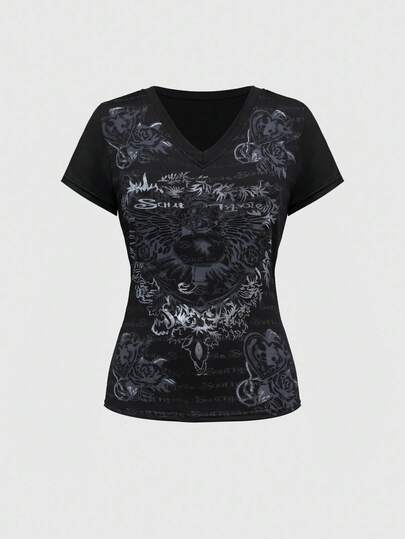 J-Fashion Plus Size Women's Y2K Grunge Vintage Heart Wing Fitted Short Sleeve T-Shirt