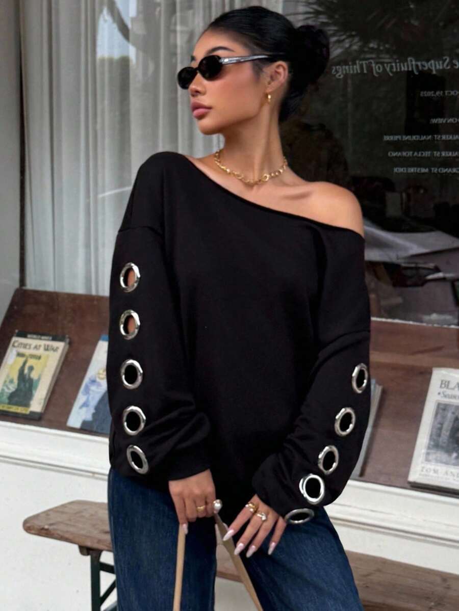 Muchica Sudadera holgada y versátil de punto negro con hombros calados para mujer, top de manga larga con hombros descubiertos para otoño/invierno