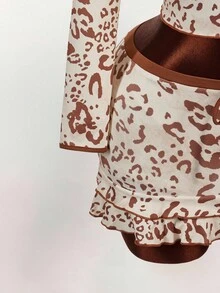 Bộ 3 món Y2K Amplova: Áo vest bohemian cổ điển xếp nếp họa tiết da báo màu tương phản, áo bandeau thắt nơ họa tiết da báo màu tương phản, váy ngắn ôm sát viền xếp nếp, phù hợp với trang phục gợi cảm hàng ngày - Màu Khaki - Xem 8