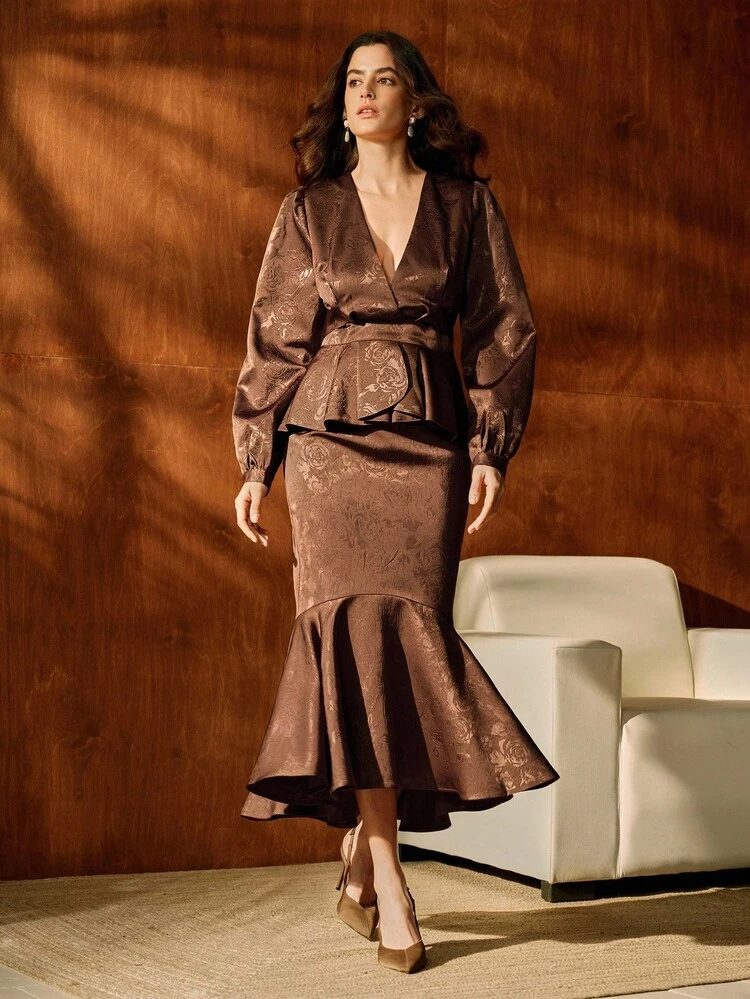 Elegant V-Neck Woven 2 Pieces Set: Khaki Mermaid Skirt For Date, Commute