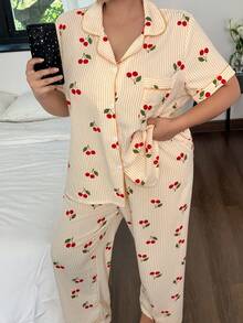 SHEIN 翻领开衫皱樱桃条纹印花短袖睡衣套装 - 黃色 - 查看 2