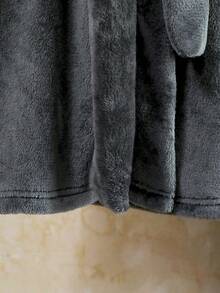 1pc Teenage Boys' Plush Hooded Robe, Dark Gray, With 2 Large Pockets, Soft Flannel Fabric, Smooth Texture, Comfortable For Winter Home Wear, Suitable For Family Matching Outfits