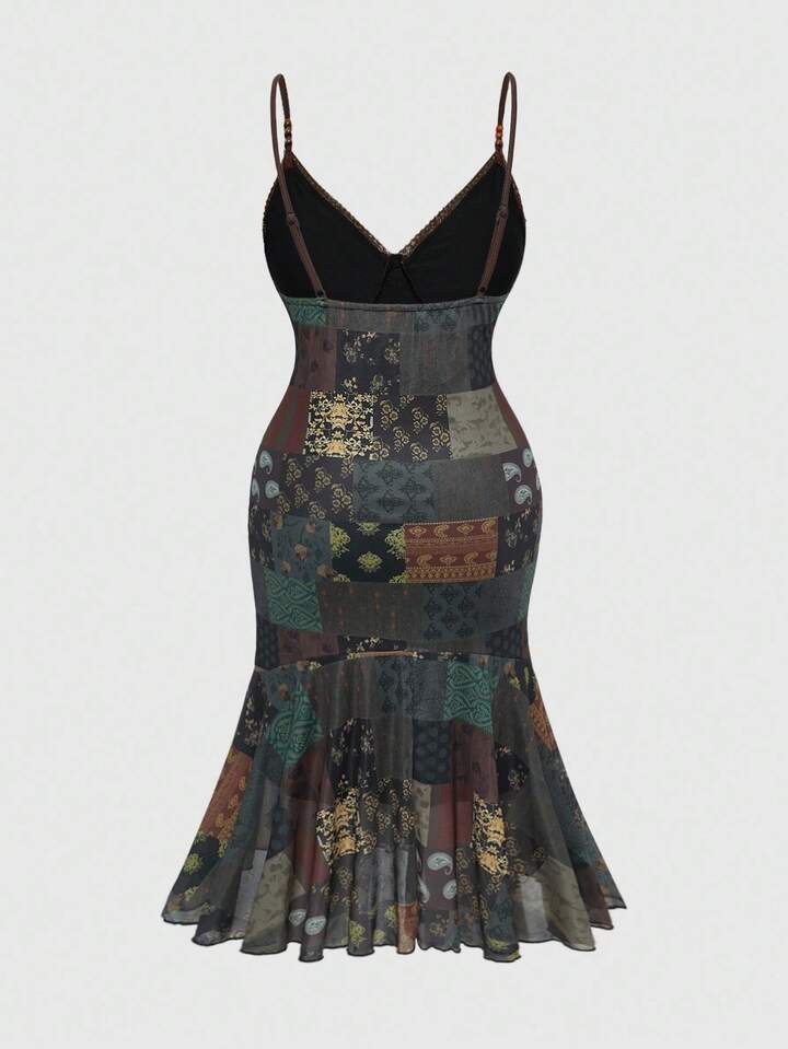 Our Fairycore Summer Outfits Summer Outfits For Vacation Plus Size Women  Patchwork Paisley Print Contrast Lace V-Neck Dress New Arrivals Women  Dresses is such a vibe - ROMWE