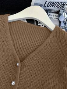 Qadelle Áo khoác cardigan dài tay thanh lịch cổ chữ V cài nút phía trước cho nữ - Màu Khaki - Xem 9
