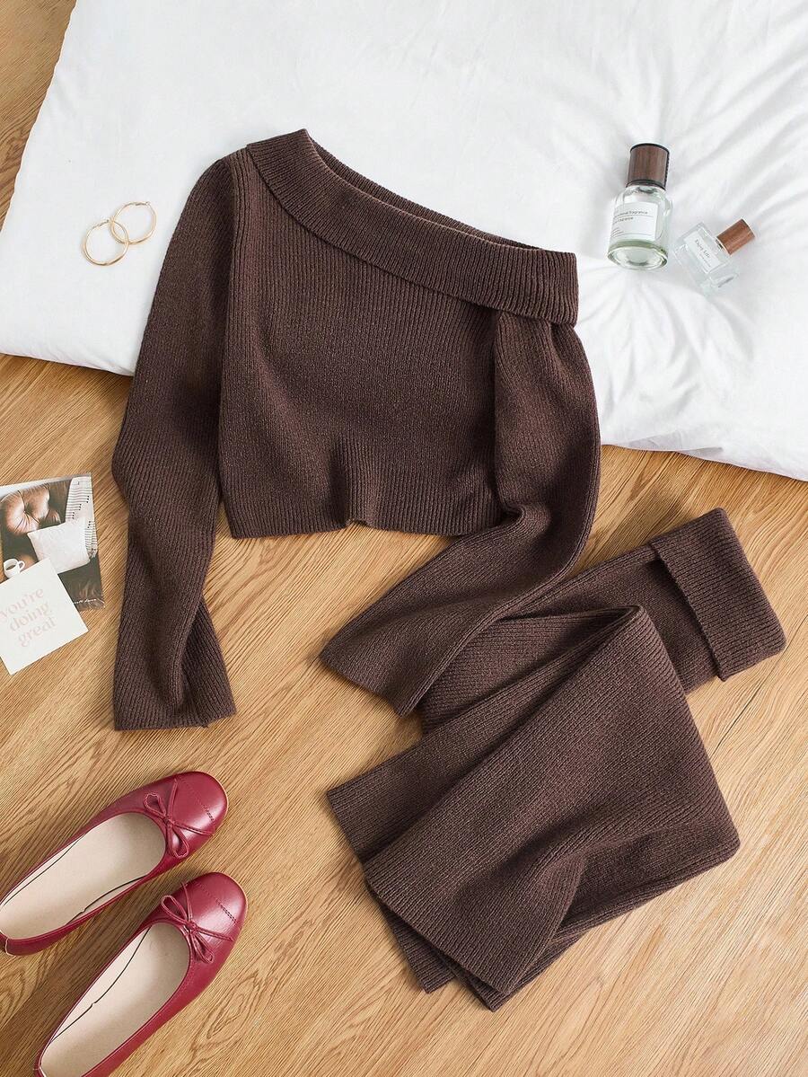 SHEIN Unity Bộ 2 áo len dài tay màu nâu không đối xứng vai và quần dài thoải mái cho nữ, Thu/Đông - màu nâu - Xem 1