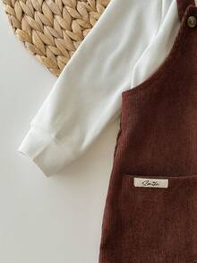 男婴可爱休闲百搭针织长袖上衣和卡通图案围兜裤套装 - 白色 - 查看 4