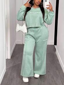 Slaydiva 秋冬新款休闲街头运动日常穿搭简约基础款圆领落肩宽松短款长袖毛衣上衣 + 阔腿直筒口袋裤 - 綠色 - 查看 6