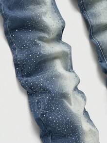ROMWE MEN Street Life Men's Casual Fashion Street American Style Rhinestone Washed Flared Jeans