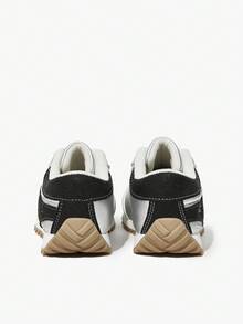 SHEIN 1 Pair Chic Back To School Children Silver Splicing Soft Bottom Non-Slip Flat Sports Shoes, Spring/Summer - Silver - View 10