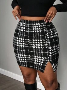 SHEIN PETITE CURVE Plus Plaid Print Split Bodycon Skirt Curve Skirt Skirts For Women Black And White Skirt Slitted Skirt Checkered Skirt