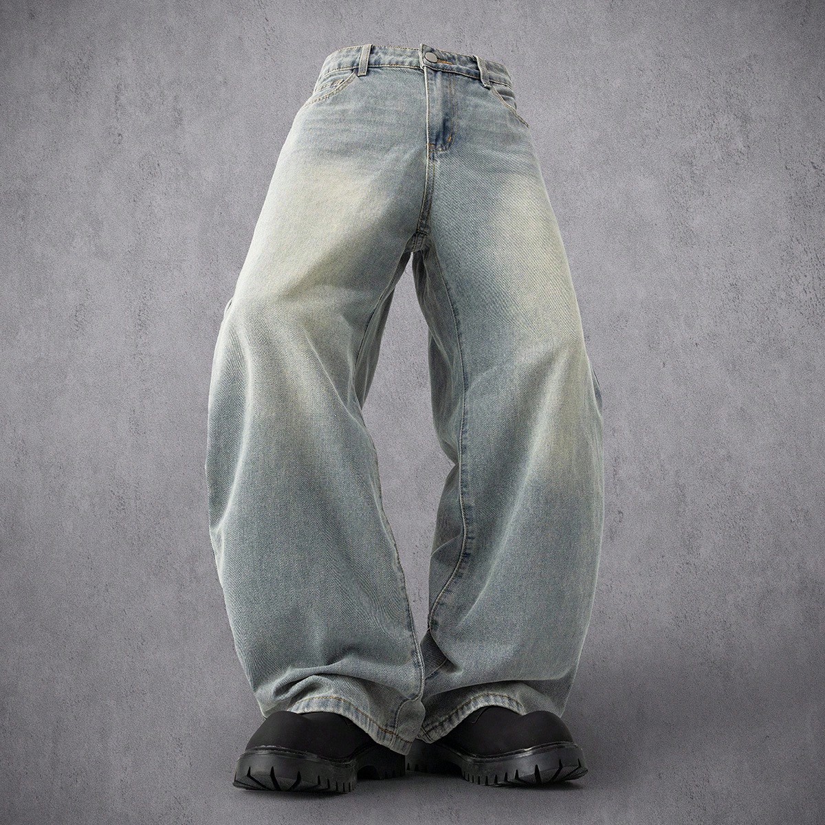 Jeans de pierna ancha con estampado de alas y lavado desgastado, estilo urbano para hombres