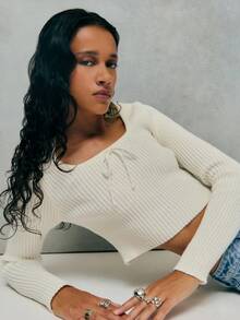SHEIN Unity Fitted Knit For Women Featuring Square Neckline And Delicate Bow Detail,Cream White Autumn Casual Everyday Cozy-Chic Knitwear Top - Beige - View 3