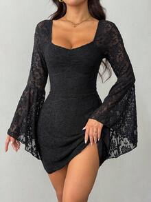 SHEIN PETITE 女士黑色蕾丝提花喇叭袖短款针织连衣裙，新年女士连衣裙，黑色连衣裙，女士迷你连衣裙，蕾丝黑色连衣裙，黑色夜店连衣裙，喇叭袖连衣裙，万圣节服装，黑色连衣裙，女士优雅连衣裙，女士优雅连衣裙 - 黑色 - 查看 6