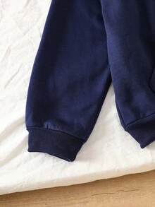 Genkimix Kids 适合大龄女孩秋冬季的超大蓝色星星图案休闲街头风卫衣 - 藏蓝色 - 查看 4