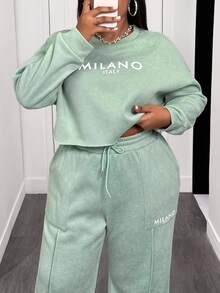 Slaydiva 秋冬新款休闲街头运动日常穿搭简约基础款圆领落肩宽松短款长袖毛衣上衣 + 阔腿直筒口袋裤 - 綠色 - 查看 8