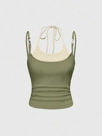 Canotta a bretelle sottili 2 in 1 con pendente metallico in stile Y2K sexy