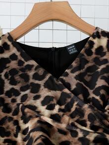 Franclia Women's Elegant Leopard Print Mesh V-Neck Waist Flared Hem Zipper Back Long Sleeve Dress, Fashionable For Dates In Autumn - Multicolor - View 6