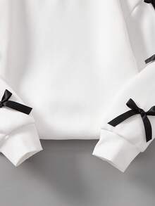 Genkimix Kids 2pcs Girls Korean Style Casual Gray Sweatshirt With Ribbon Bow & Skinny Pants Set - Black and White - View 4