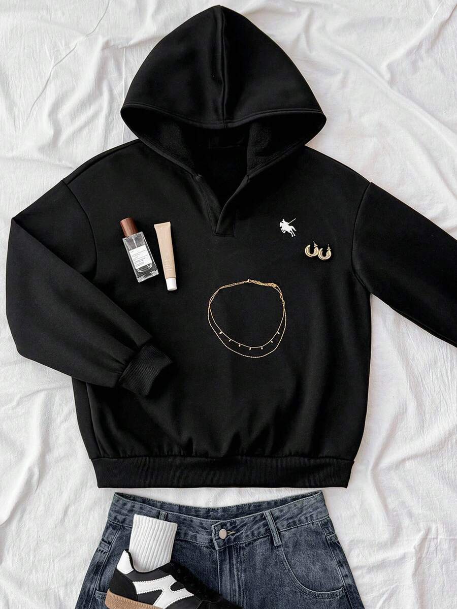 SHEIN 少女图案休闲卫衣,长袖上衣,适合毕业、返校、教师节、秋季黑色卫衣(Y2K风格)、春/秋季/圣诞节、节日/家庭日/新年等场合。 - 黑色 - 查看 1