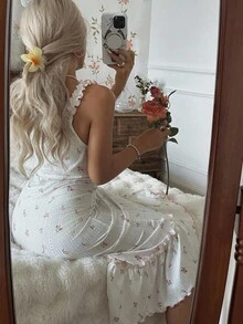 CottageSlumber Camisón largo informal con volantes en el bajo y estampado floral de jacquard para mujeres - Blanco - Ver 2