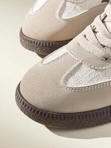 CUCCOO EASI 2025年新款春季女款复古百搭休闲运动平底鞋 - 彩色 - 查看 4