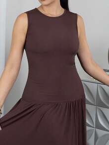 Melissa Matos 白色简约设计优雅褶皱无袖连衣裙 - 咖啡棕 - 查看 6