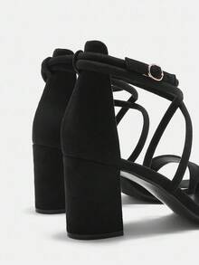 CUCCOO CURVES Giày sandal cao gót quai ngang cổ điển thoải mái màu đen dành cho nữ cỡ lớn. - màu đen - Xem 4