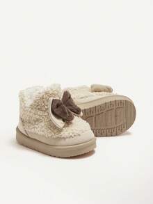 Cozy Pixies 1 Pair Baby Girls' Grey Butterfly Flat Fashionable Sweet Cute Style Comfortable Thermal Lined Warm Casual Snow Boots, Suitable For Outdoor Travel In Winter