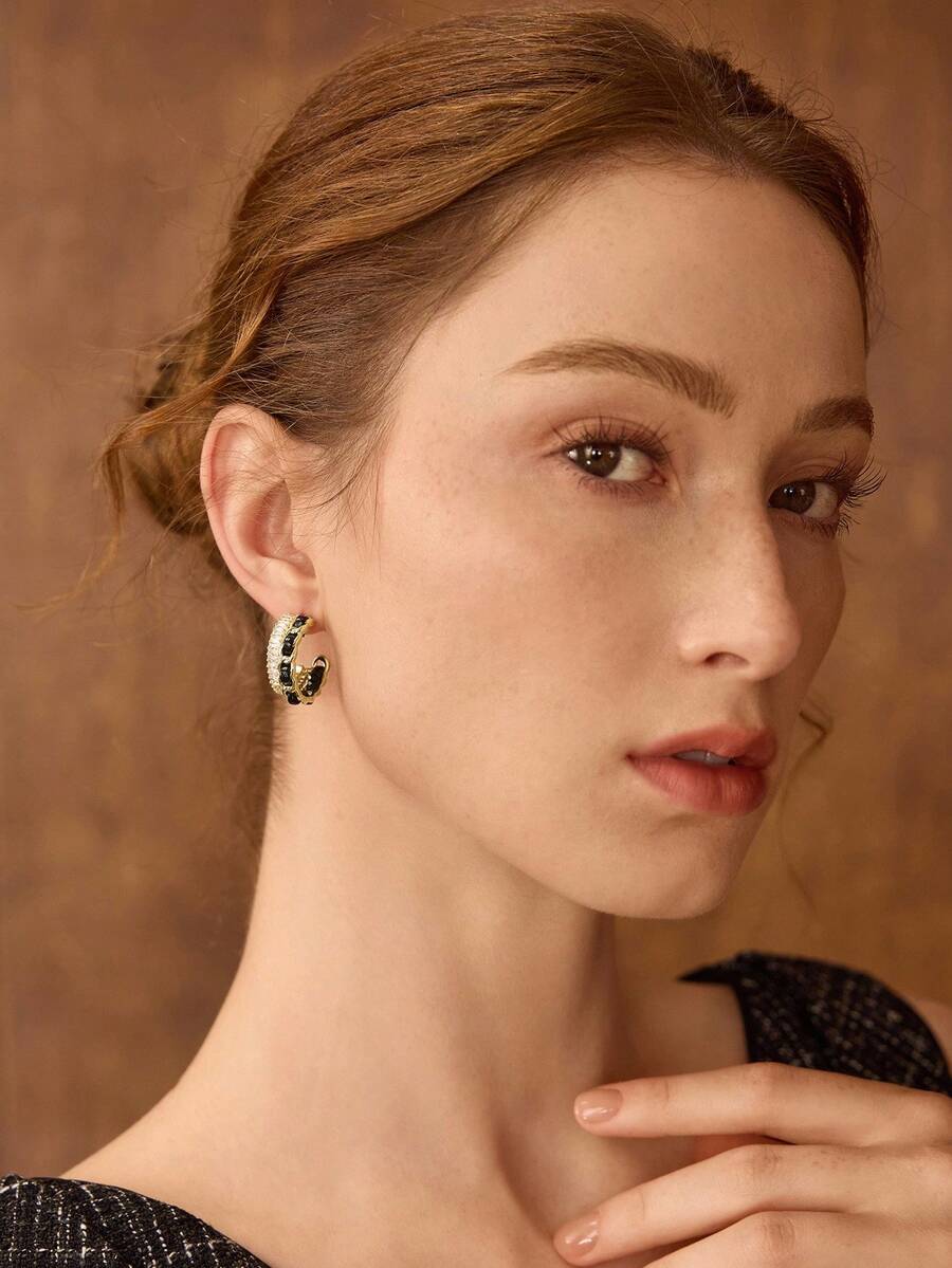 MOTF PREMIUM 2PCS BLACK DOUBLE LAYER CHAIN & ZIRCONIA STUD EARRINGS - Gold - View 1