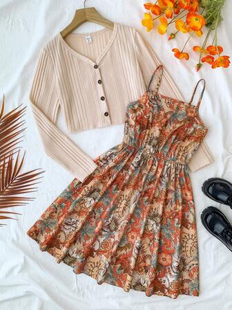 少女两件套：罗纹针织开衫夹克和碎花腰带连衣裙，复古休闲度假装