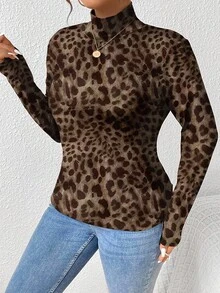 SHEIN Frenchy Tricou la modă cu guler înalt, cu imprimeu retro leopard, mărime mare - Multicolor - Vizualizare 6