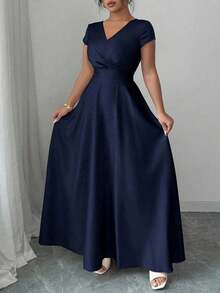 Elenzga 大码女式优雅浪漫 V 领短袖褶腰 A 字长裙，适合宴会、派对、婚礼嘉宾、伴娘，柔软缎面光泽 - 藏蓝色 - 查看 4