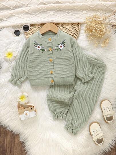 2 件套幼儿绿色毛衣套装：荷叶边袖子和下摆 + 刺绣装饰甜美长袖夹克 + 时尚裤子