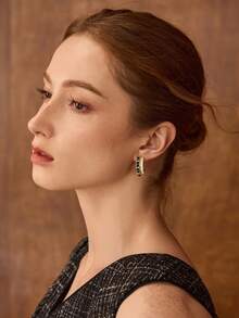 MOTF PREMIUM 2PCS BLACK DOUBLE LAYER CHAIN & ZIRCONIA STUD EARRINGS - Gold - View 3