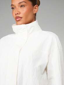 MISSGUIDED Lightweight Windbreaker Stand Collar Cropped Puffer Elastic Cuff Fall Spring Fashion Stylish Outerwear - White - View 4