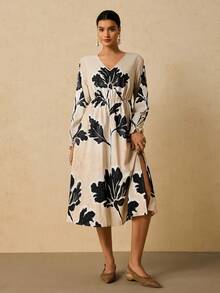 SHEIN VCAY Plus Size Women Floral Print V-Neck Long Sleeve Casual Dress Long Sleeve Summer Dresses Motif Women Dresses Floral Print Dress Women - Apricot - View 3