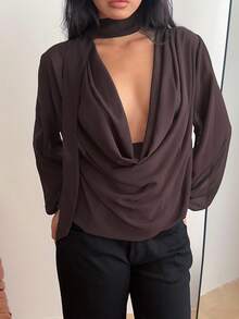 GalTyme 大码纯色垂领性感时尚长袖衬衫 - 棕色 - 查看 3