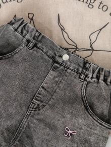 Tween Girl Y2K Minimalist Casual Black Washed Wide Leg Jeans, Comfortable, Large Pockets Design, Elegant Bow Embroidery Jeans, Fashion Must-Have For Girls, Versatile For Daily, Photo Shoot, Outing, Party, New Arrival For 2025 Autumn Fall Winter - Black - View 4