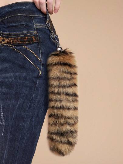 Grunge Punk 1 pièce Porte-clés queue de renard en peluche fausse noire et blanche de style gothique vintage, accessoire polyvalent convenant comme cadeau pour les femmes, pour un port quotidien et les festivals