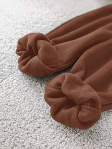 SHEIN 2pcs/Set Baby Boy Cute Versatile Letter Pattern Hoodie Sweatshirt + Green Jogger Pants Outfit, Unisex Baby Clothes, Baby Winter Clothes - Brown - View 4