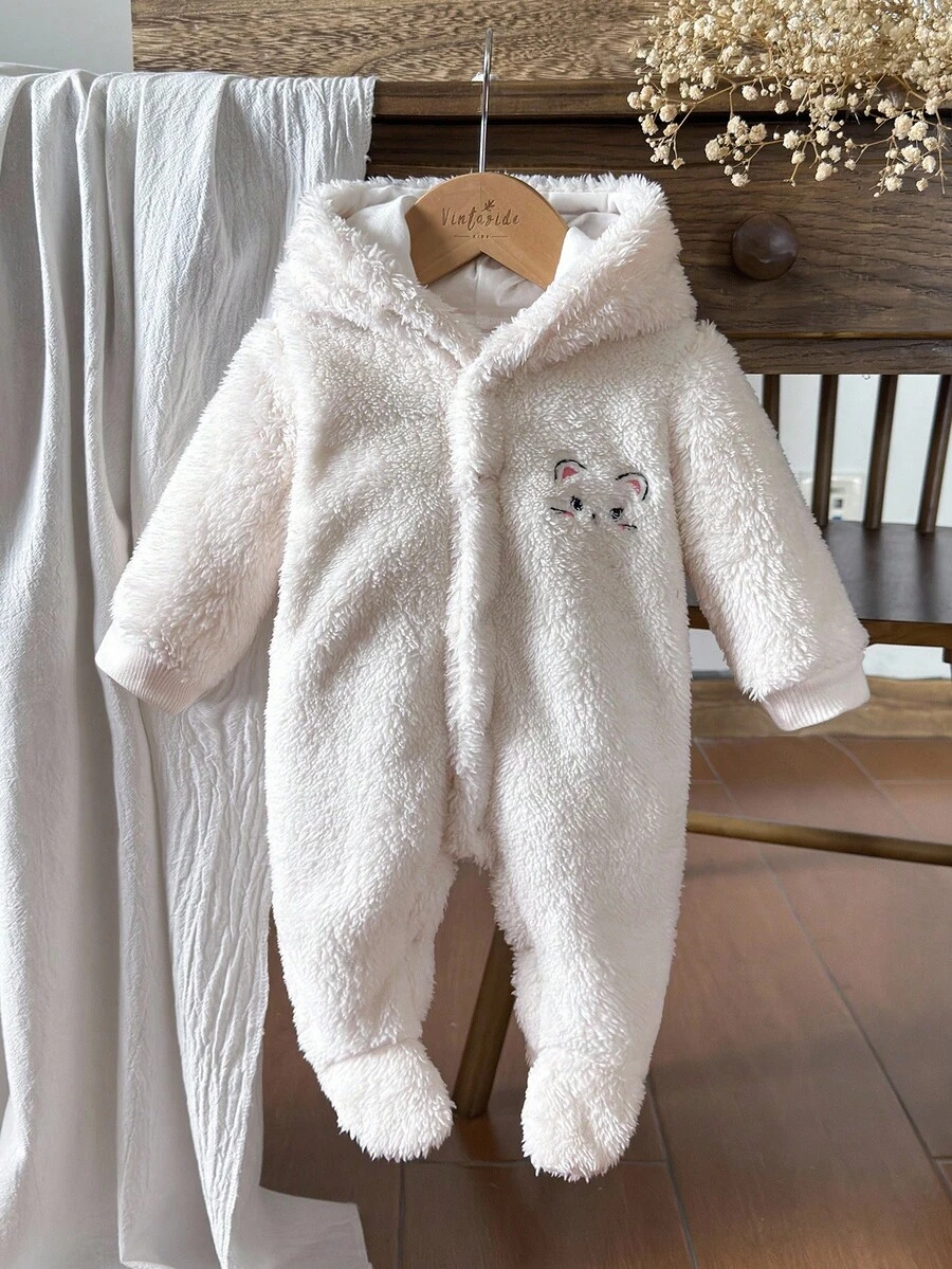 SHEIN 新生儿简约时尚可爱刺绣小猫长袖连帽连体睡衣 - 白色 - 查看 1