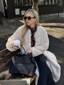 Elyressa 女式长款宽松仿皮草大衣 - 杏色 - 查看 6