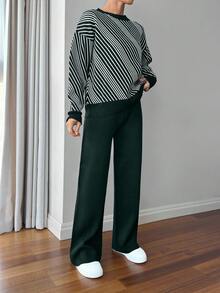 EURMUSE Women Balloon Sleeve Black And White Sweater Co-Ords Set - Dark Green - View 5