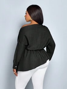 SOLERSUN 女式加大码秋冬纯色不对称领长袖侧抽绳褶饰时尚衬衫，不对称下摆蓝色梭织面料购物约会衬衫 - 黑色 - 查看 2