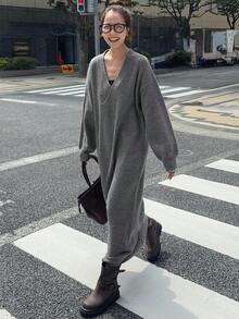 FRIFUL 女士纯色圆领落肩长袖直筒宽松休闲百搭长款毛衣连衣裙，秋季