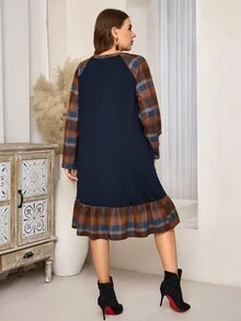EMERY ROSE Lässiges Karo Patchwork Kleid mit Raglanärmeln und Taschen für Damen in Übergröße, Herbst/Winter, Ausgeh-Outfits, 2025 neue Kleidung, lässige Kleider, fließendes Kleid, Übergrößen-Kleid mit Taschen, Übergrößen-Winterkleider, schlicht und modisch für den Alltag - Verschiedenfarbig - Übersicht 4