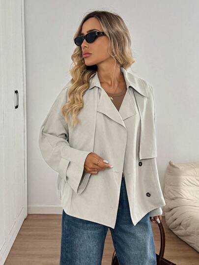 SHEIN LUNE 女士休闲宽松优雅通勤夹克，翻领、斜插口袋、袖口和收口下摆，适合秋季穿着，款式包括衬衫式外套、夹克和休闲超大款灰色外套。