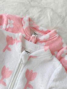 SHEIN 女嬰新生兒搖粒絨連身衣，冬季加厚前開拉鍊長袖花卉印花爬行服，可愛保暖連身褲 - 彩色 - 查看 6